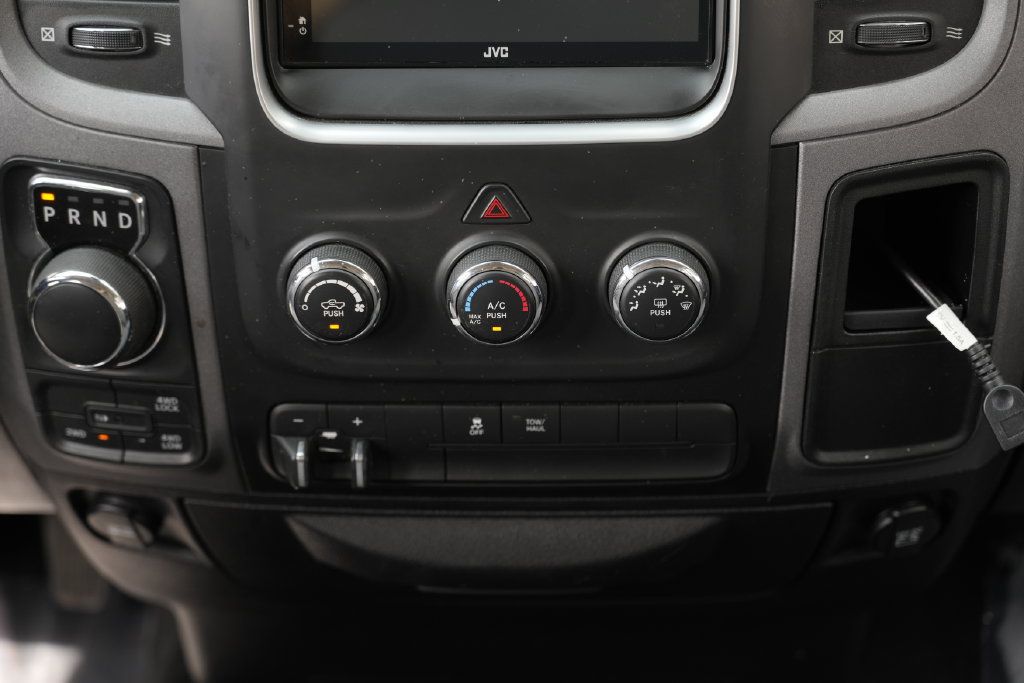 Used 2014 RAM 1500 Express AWD/4WD image 39