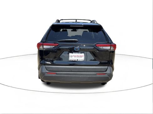 Used 2023 Toyota RAV4 AWD Hybrid image 4
