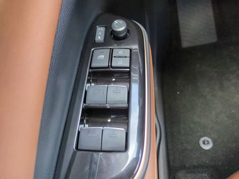 New 2026 Toyota Crown Signia AWD/4WD image 23