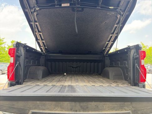 Used 2019 Chevrolet Silverado 1500 LTZ w/ LTZ Plus Package AWD/4WD image 6