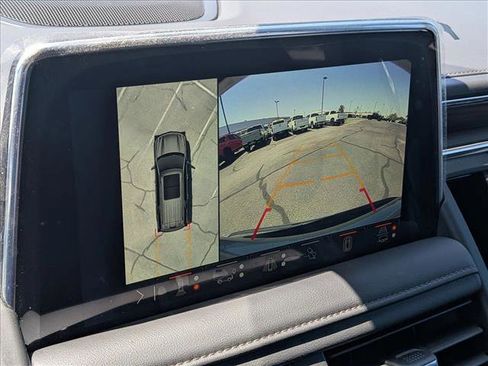 Used 2024 Chevrolet Tahoe High Country w/ Advanced Technology Package AWD/4WD image 19