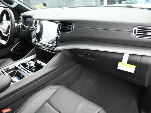 New 2026 Jeep Grand Wagoneer L Limited image 41