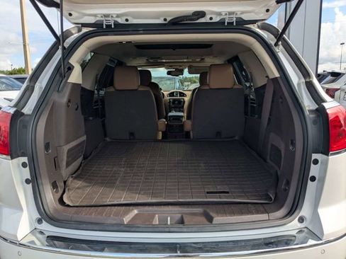 Used 2017 Buick Enclave Premium w/ Experience Buick Package FWD image 12