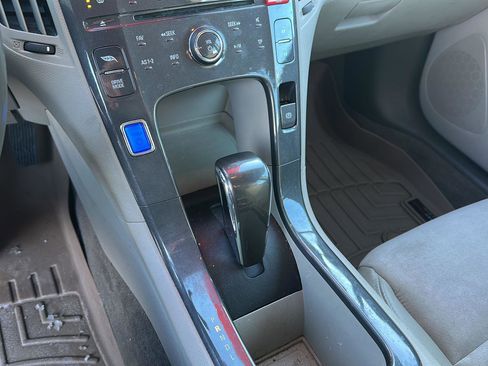 Used 2015 Chevrolet Volt Premium w/ Premium Trim Package image 18