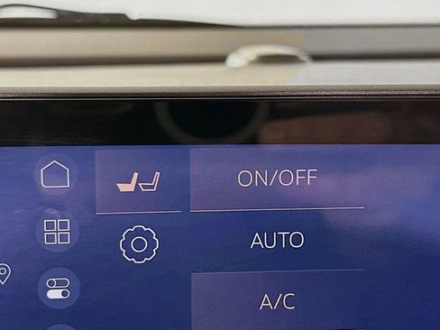 Used 2025 Buick Envision Preferred image 27