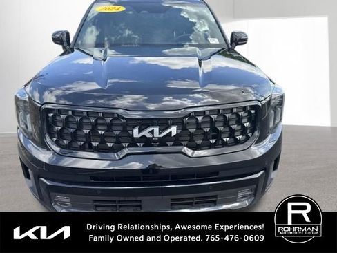 Used 2024 Kia Telluride SX Prestige X-Line image 2