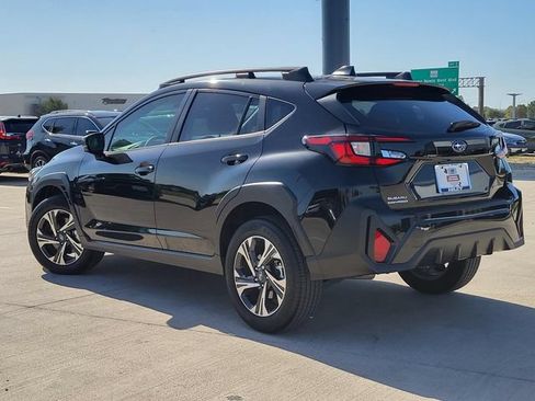 Used 2024 Subaru Crosstrek 2.0i Premium AWD/4WD image 3