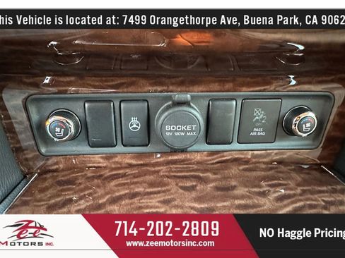 Used 2017 Nissan Armada Platinum w/ Captain Seat Package image 27