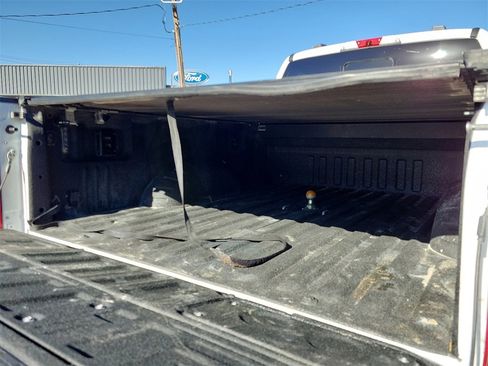 Used 2024 Ford F250 Platinum image 15