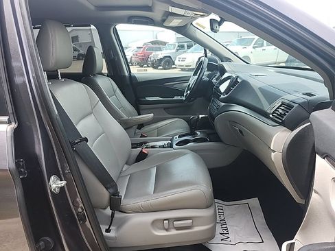 Used 2019 Honda Pilot EX-L image 37