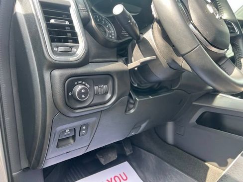 Used 2023 RAM 1500 Laramie AWD/4WD image 16