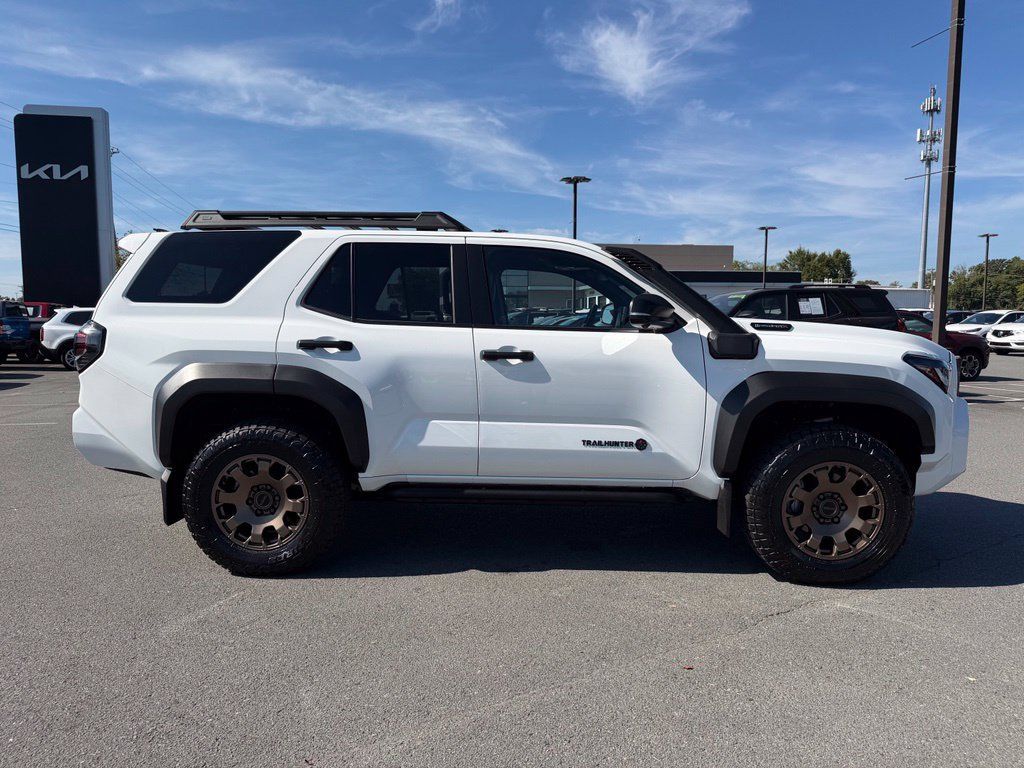 Used 2025 Toyota 4Runner Trailhunter AWD/4WD image 8