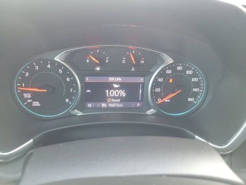 Used 2020 Chevrolet Equinox LT FWD image 23