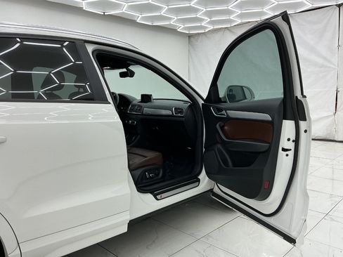 Used 2018 Audi Q3 2.0T Premium AWD/4WD image 18