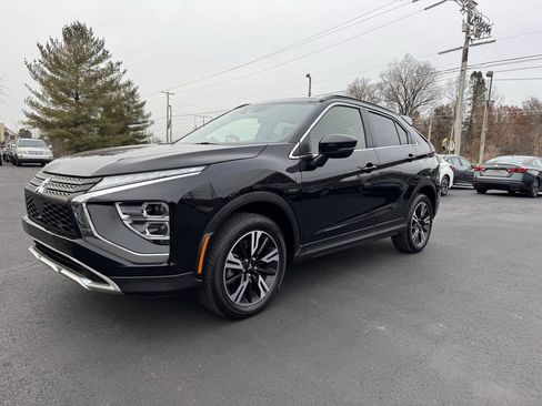 Used 2023 Mitsubishi Eclipse Cross SE AWD/4WD image 2