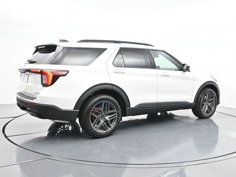 New 2025 Ford Explorer ST-Line w/ Premium Package image 7