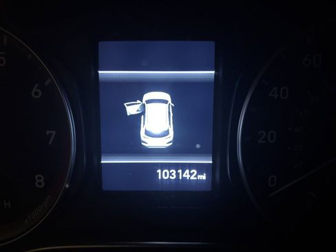 Used 2018 Hyundai Kona Limited image 14