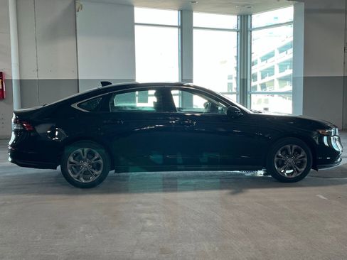 Used 2024 Honda Accord EX image 12