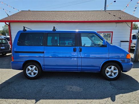Used 2002 Volkswagen Eurovan GLS image 2