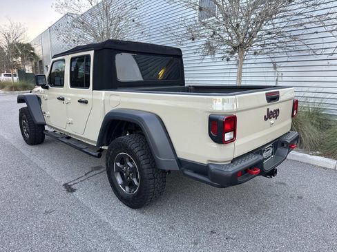 Used 2022 Jeep Gladiator Rubicon w/ Trailer Tow Package AWD/4WD image 4