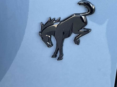 New 2025 Ford Bronco Outer Banks image 9