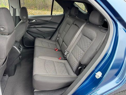 Used 2020 Chevrolet Equinox LT image 19