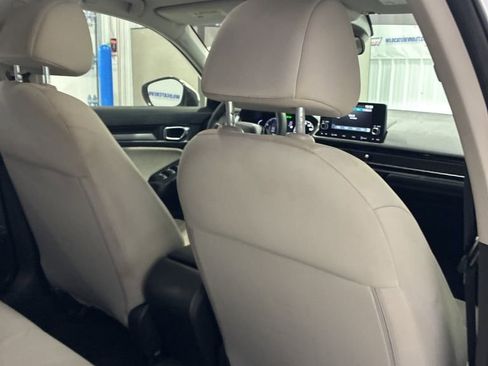 Used 2022 Honda Civic LX image 29