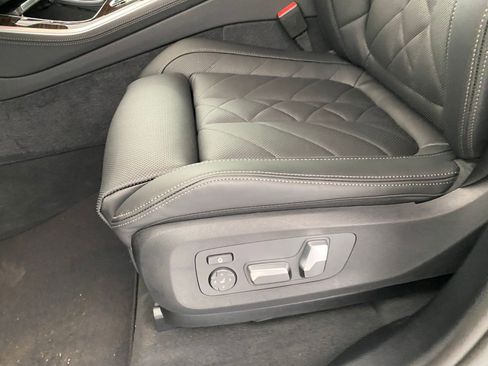 New 2026 BMW X5 xDrive40i w/ Premium Package image 12