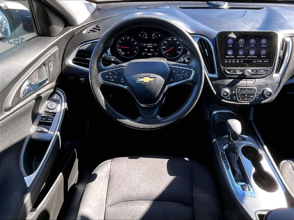 Used 2025 Chevrolet Malibu LT FWD image 17