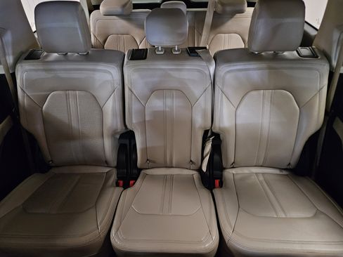 Used 2024 Ford Expedition Max Limited image 50