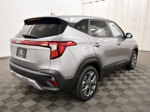 Certified 2024 Kia Seltos LX image 8