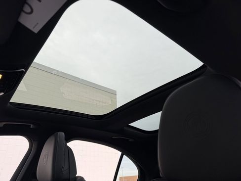 New 2026 Mercedes-Benz E 53 AMG e 4MATIC Sedan image 34