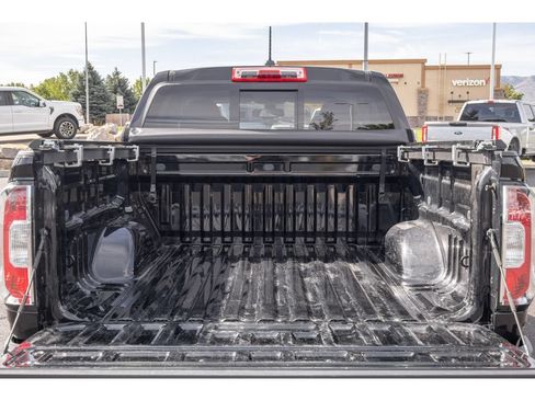 Used 2022 GMC Canyon AT4 w/ Trailering Package AWD/4WD image 14