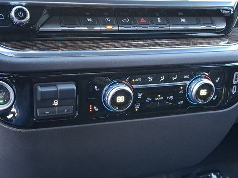 Certified 2024 GMC Sierra 1500 Elevation image 23