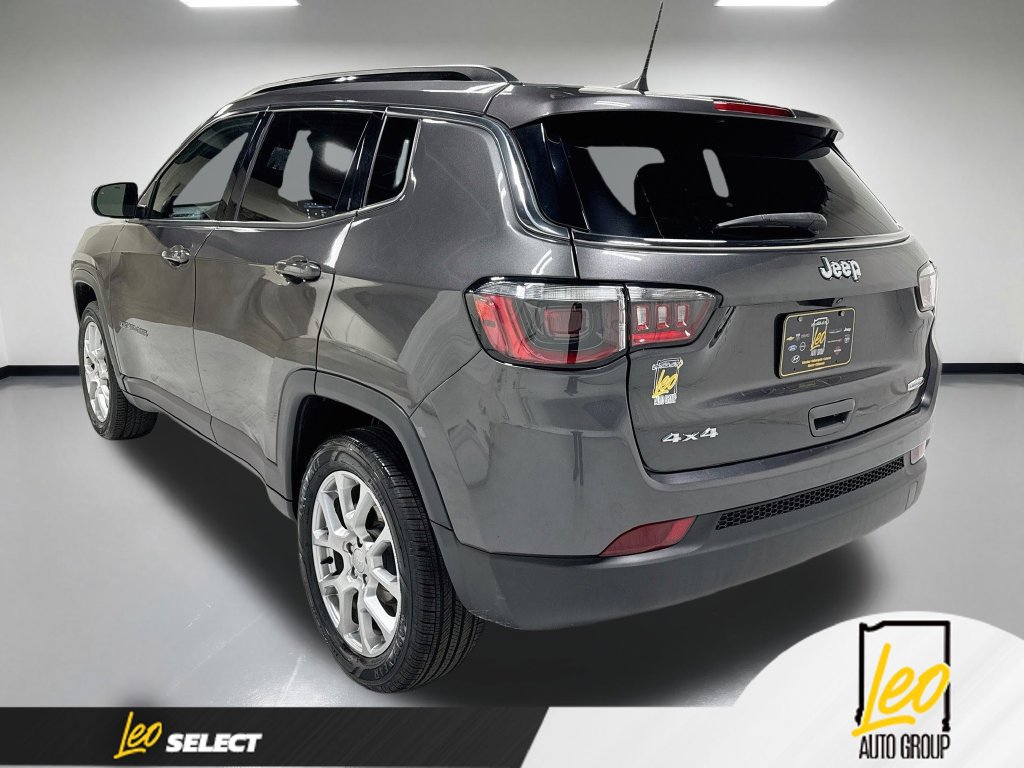 Used 2023 Jeep Compass Latitude AWD/4WD image 10