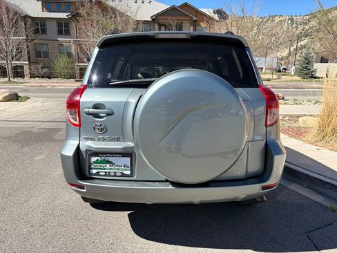 Used 2007 Toyota RAV4 Limited image 7