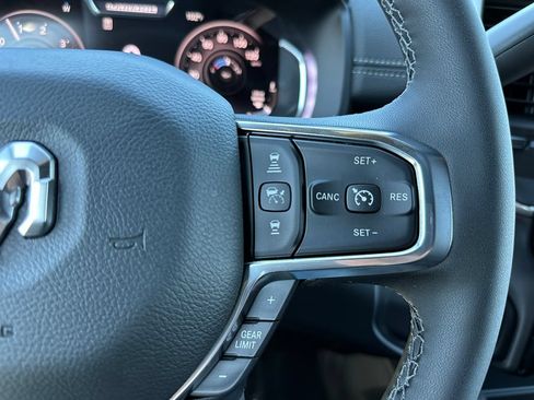 New 2026 RAM 3500 Laramie AWD/4WD image 25