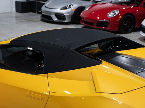 Used 2016 Lamborghini Huracan LP 610-4 image 60