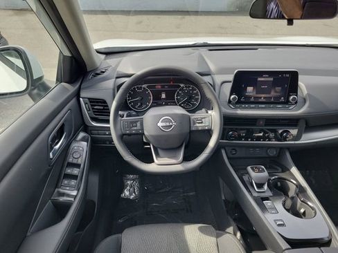 New 2026 Nissan Rogue SV FWD image 23