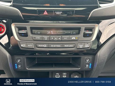 Used 2024 Honda Passport Black Edition image 19