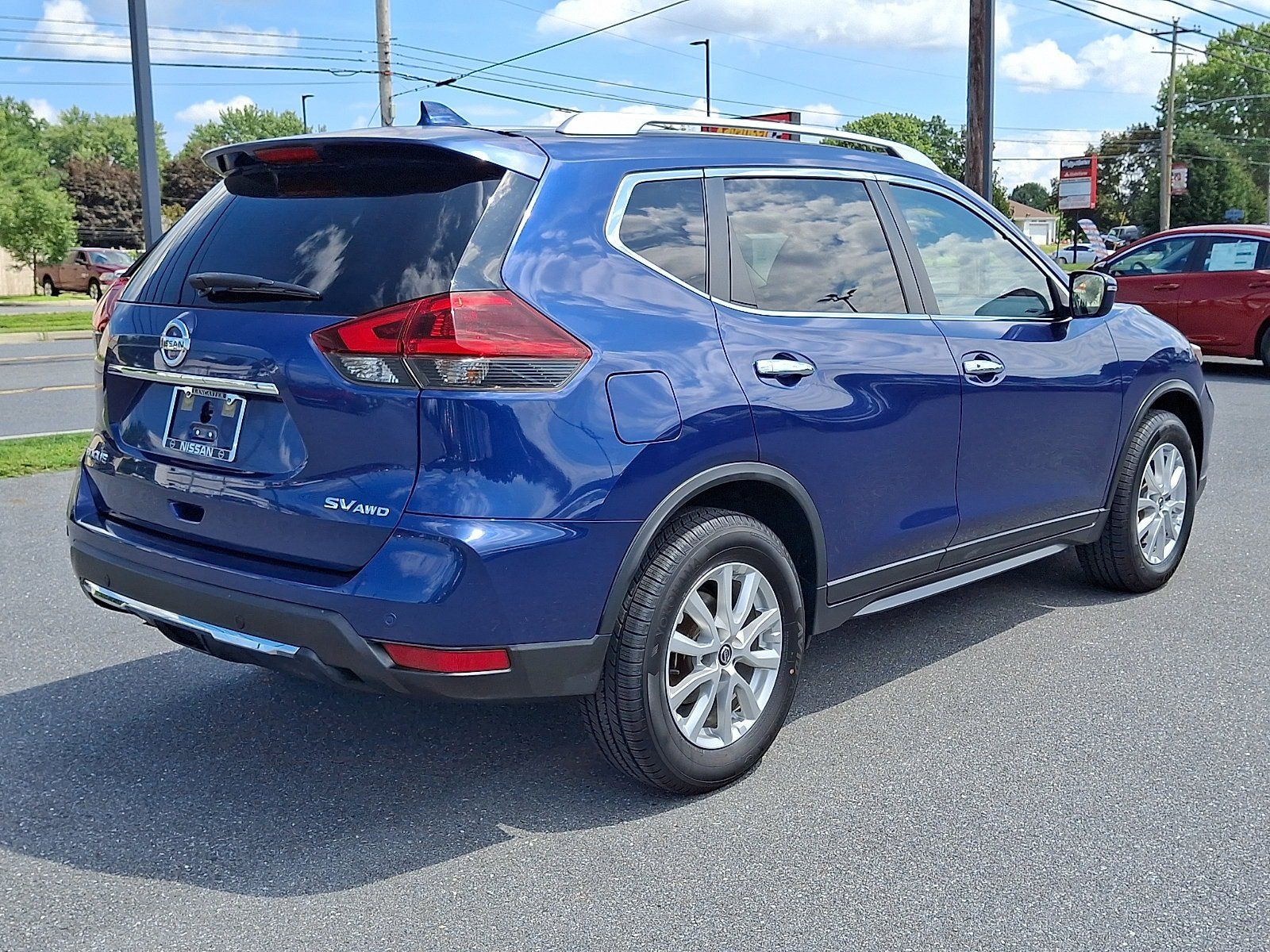 Used 2019 Nissan Rogue SV AWD/4WD image 7