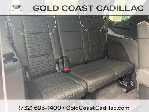 Certified 2024 Cadillac Escalade V w/ LPO, ONYX Package AWD/4WD image 15