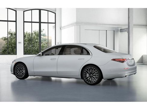New 2026 Mercedes-Benz S 580 4MATIC Sedan image 31
