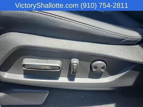 Used 2023 Honda Pilot EX-L image 17