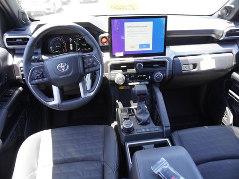 New 2026 Toyota 4Runner TRD Off-Road Premium AWD/4WD image 2