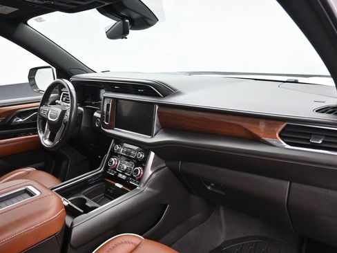 Used 2023 GMC Yukon XL Denali Ultimate image 63