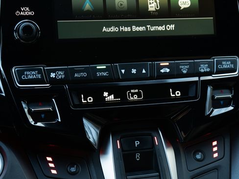 Certified 2024 Honda Odyssey Sport image 32