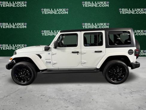 Used 2023 Jeep Wrangler Unlimited Sahara w/ Cold Weather Group image 8