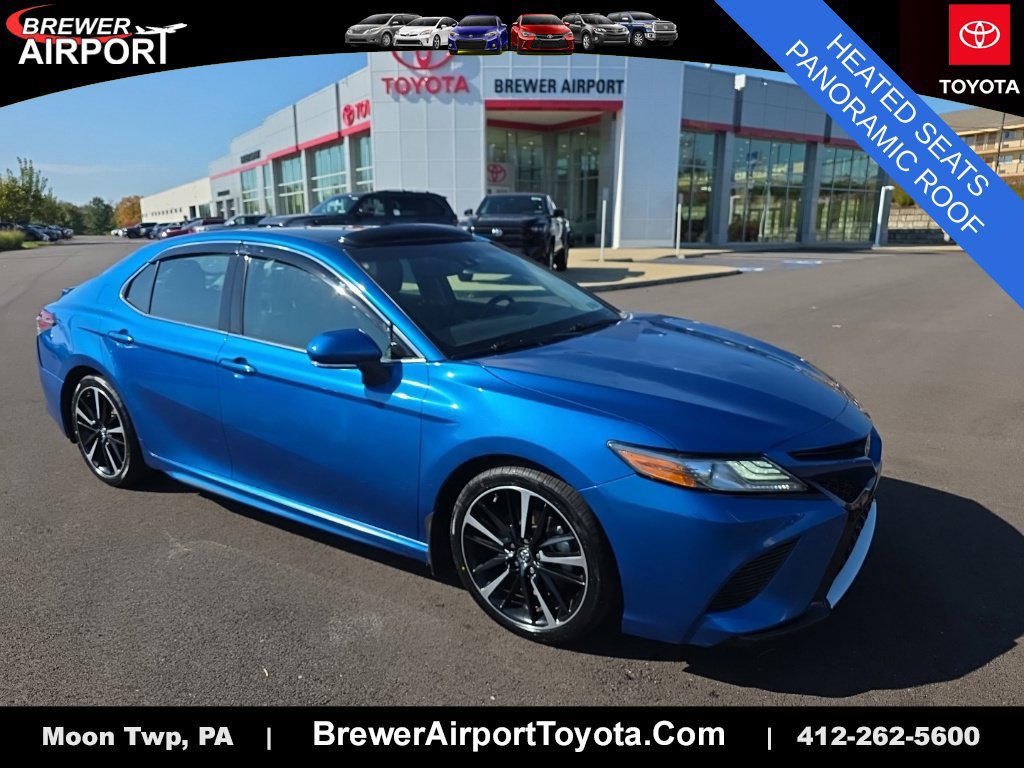 Used 2018 Toyota Camry XSE FWD image 1