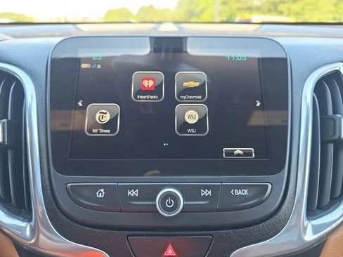 Used 2018 Chevrolet Equinox Premier FWD image 28